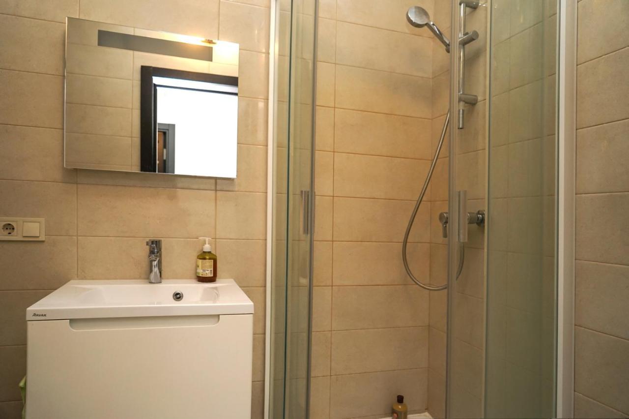 Kyiv Apartment On Chornovola 27 エクステリア 写真